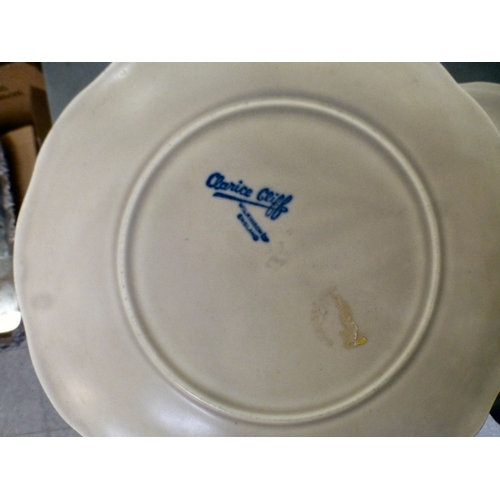 104 - Ceramics: to include a Minton china Haddon Hall pattern tea set