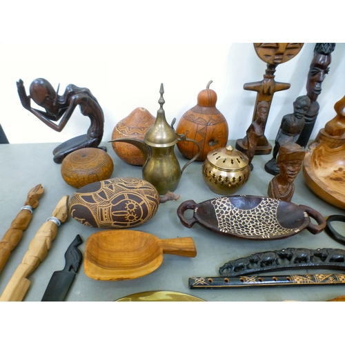 106 - Interior decorators items: to include a burr elm bowl&nbsp; 8