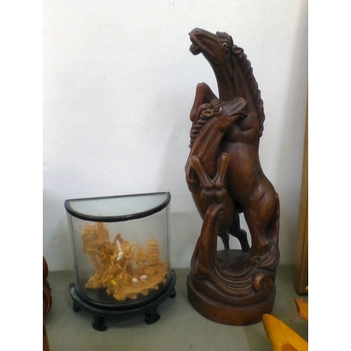 107 - A mixed lot: to include a Saung-Guak harp, decorated with gilding&nbsp; 13