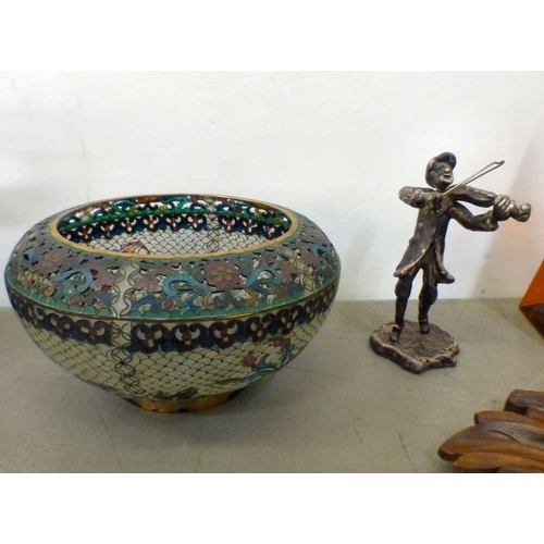 110 - A mixed lot: to include a graduated set of cloisonn&eacute; bells, in a hardwood frame&nbsp; 8