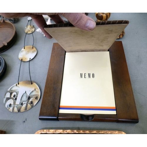 113 - A mixed lot: to include an ostrich egg, decorated with an ostrich&nbsp; 6