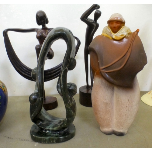 114 - Interior decorators items: to include a composition plaque, depicting two figures inscribed Kormis&n... 