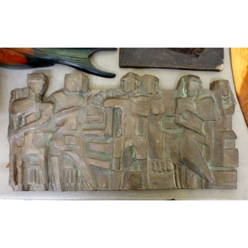 114 - Interior decorators items: to include a composition plaque, depicting two figures inscribed Kormis&n... 
