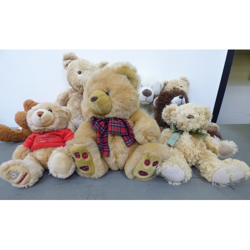 152 - Modern soft toys, mainly Teddy bears: to include an example by Festive Productions&nbsp; 14