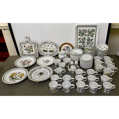 154 - Portmeirion china Botanic Garden pattern table and kitchenware