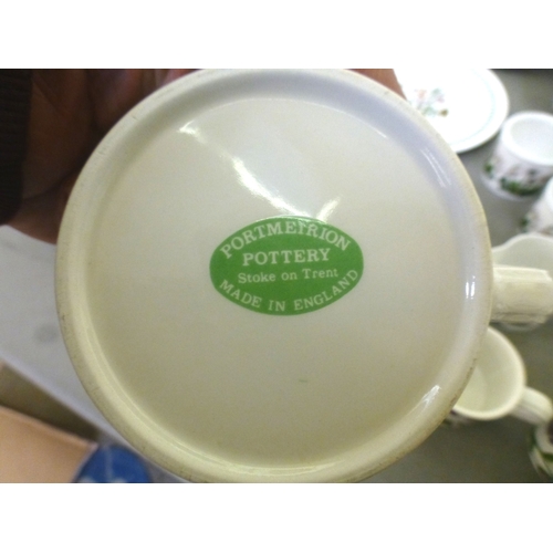 154 - Portmeirion china Botanic Garden pattern table and kitchenware