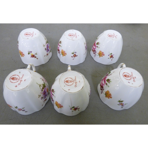 167 - China tea/dinnerware: to include examples by Royal Worcester&nbsp;