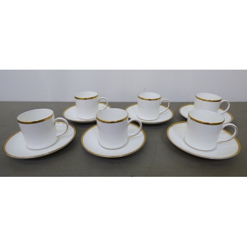 167 - China tea/dinnerware: to include examples by Royal Worcester&nbsp;