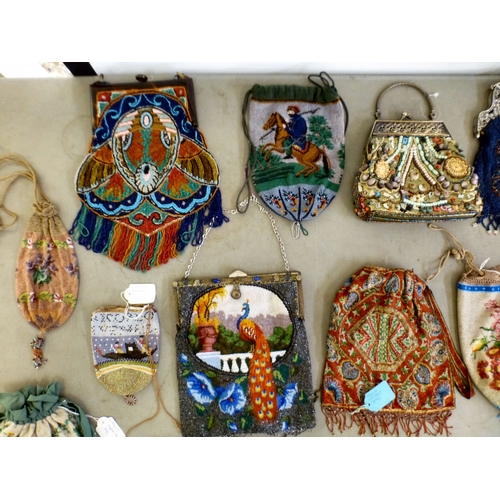 75 - Bead bags and purses&nbsp; various designs and sizes&nbsp;