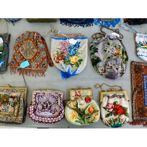 75 - Bead bags and purses&nbsp; various designs and sizes&nbsp;