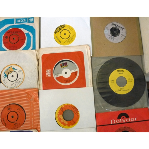 Records and 45rpms, mostly rock n' pop: to include examples by Queen ...