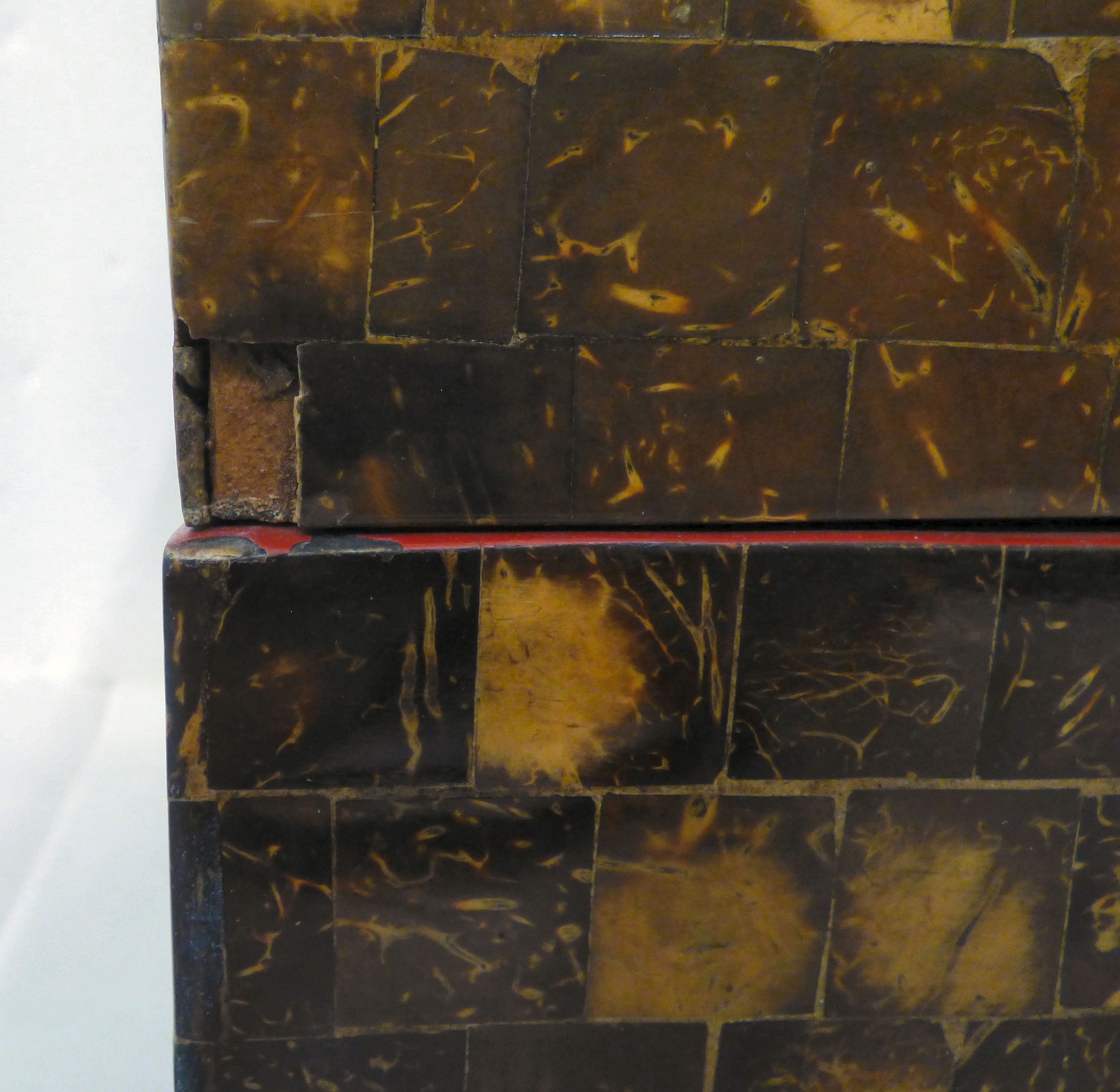 A Vietnamese coconut shell clad box and cover 7