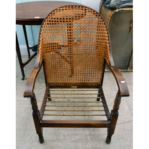 23 - Early 20thC and later small furniture: to include an Edwardian mahogany occasional table, raised on ... 