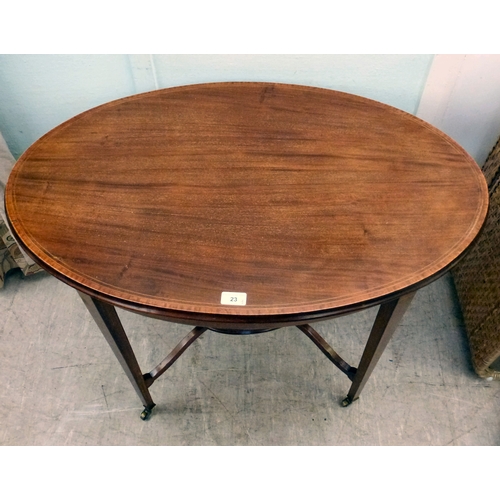 23 - Early 20thC and later small furniture: to include an Edwardian mahogany occasional table, raised on ... 