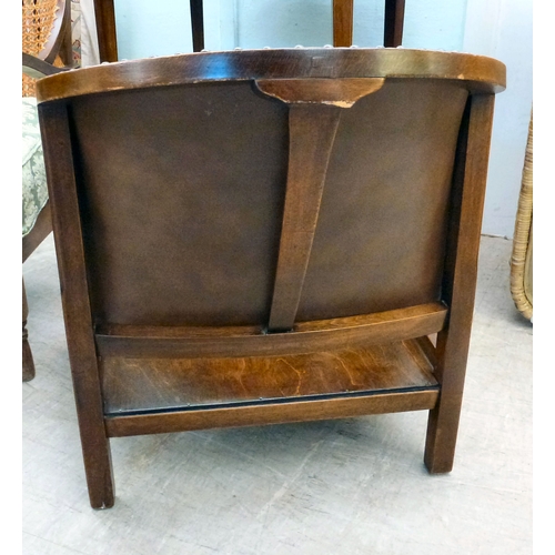 23 - Early 20thC and later small furniture: to include an Edwardian mahogany occasional table, raised on ... 