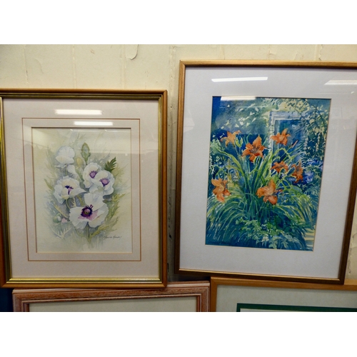 277 - Watercolour floral studies: to include Lizzie Thompson - 'Roses'&nbsp; bears a pencil signature&nbsp... 