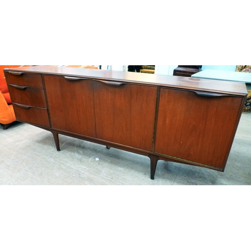 Lot 29        