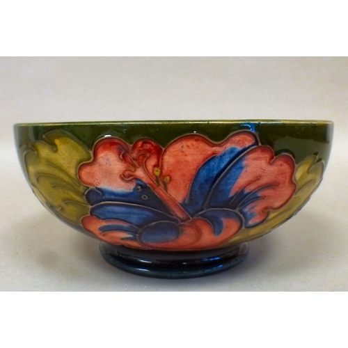 20 - A Moorcroft pottery Hibiscus pattern bowl&nbsp; 6