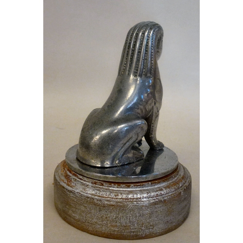 35 - A 1919-1932 Armstrong Siddeley cast metal sphinx bonnet mascot&nbsp; 4.25