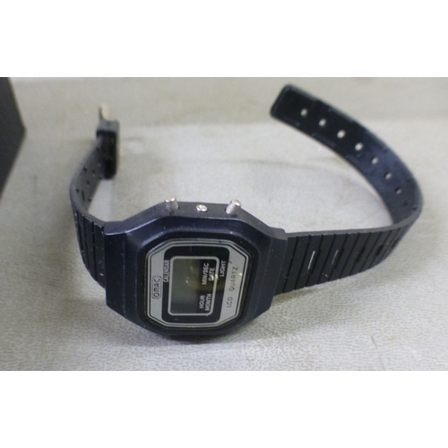 34 - Wristwatches&nbsp; variously cased and strapped