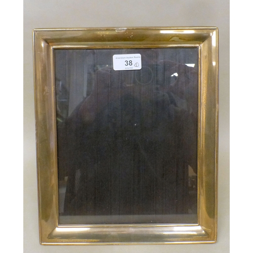 Lot 38        