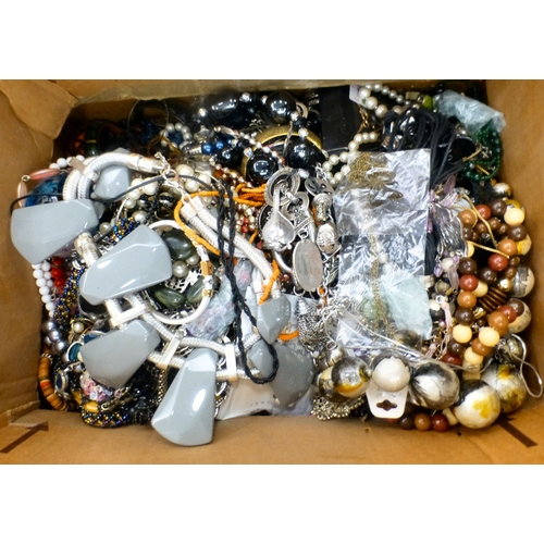 17 - Costume jewellery&nbsp; various styles and designs
