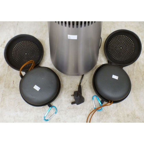 25 - Speakers, viz. a Beosound 2, type no.6658  17