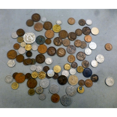 56 - Coins and medallions: to include a 1986 Commonwealth Games commemorative &pound;2; and commemorative... 