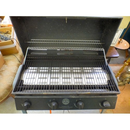 29 - A modern Texas gas powered cylinder BBQ&nbsp; 37
