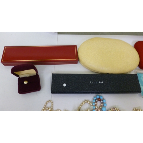 307 - Wristwatch and costume jewellery: to include pearl and other bead necklaces&nbsp;&nbsp;