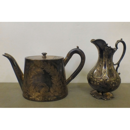 4 - A mixed lot: to include a Royal Torquay earthenware vase, decorated with a butterfly&nbsp; 11.5