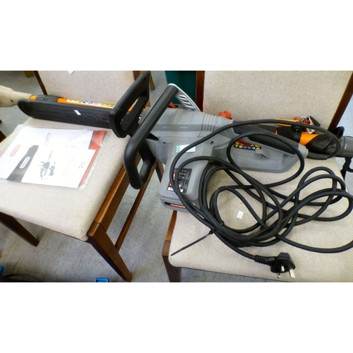 41 - Garden tools, viz. a Ryobi RPP720 electric pole saw; an Oregon CS-1500 electric chainsaw; a telescop... 