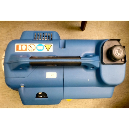 42 - An SDMO Booster 2000 Inverter portable generator&nbsp; 16