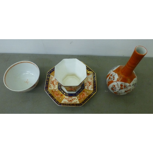 47 - Ceramics: to include a Japanese Imari plate, decorated with figures&nbsp; 12