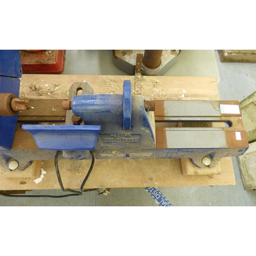 60 - A bench mounted Record RPML 300 lathe&nbsp; 33