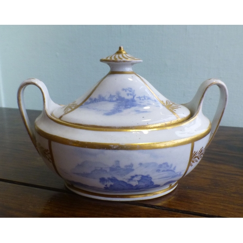 109 - Ceramics, viz. six items of late 18th/early 19thC (possibly Spode) porcelain tableware: to include a... 