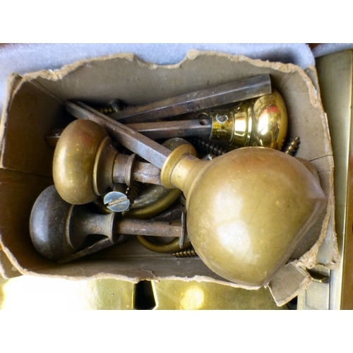 111 - Late 19th/early 20thC door furniture: to include locks; and knobs