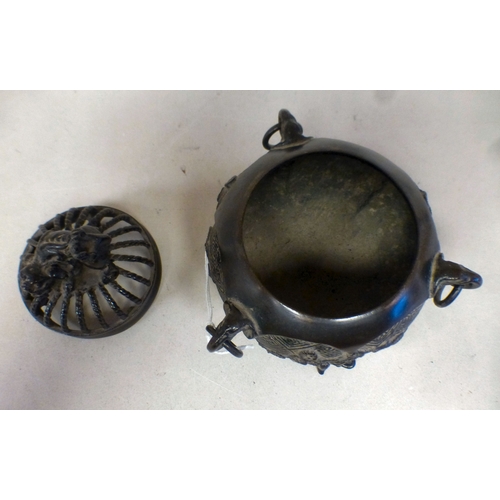 112 - A 20thC Chinese bronze lidded censor&nbsp; 5