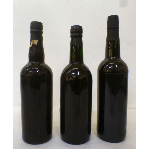 117 - Alcohol: to include four bottles of Port, viz. a Fortnum & Mason  1985; an Offley BoaVista  1960... 