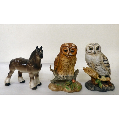 119 - Decorative ceramics: to include a Royal Doulton porcelain figure 'Kathy'  HN3305  7