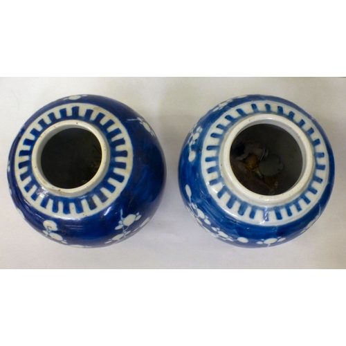 181 - Chinese porcelain: to include an early 20thC bowl of hexagonal form, decorated with geometric motifs... 