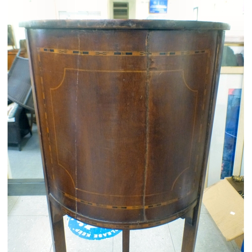 199 - An Edwardian string and ebony inlaid mahogany jardinière stand, raised on three carved legs, united ... 