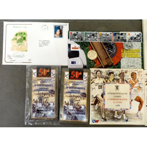 204 - Uncollated collector's coins: to include a silver proof example&nbsp; cased