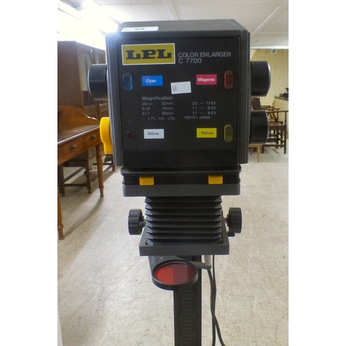 68 - An LPL C7700 Color Englarger