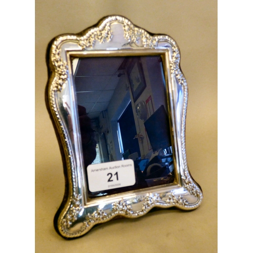 Lot 21        