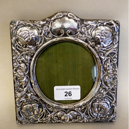 Lot 26        