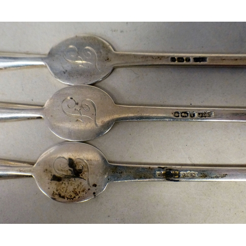 35 - A set of three Edwardian silver lobster picks&nbsp; Sheffield 1909&nbsp; (approx. combined gross wei... 
