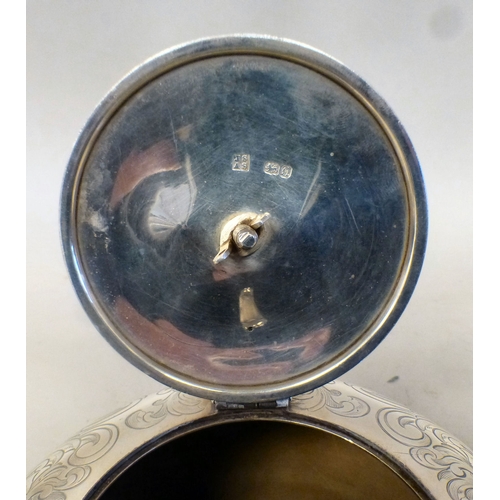 44 - An early Victorian silver teapot with an ear shaped handle&nbsp; London 1848&nbsp; (approx. 627grms)