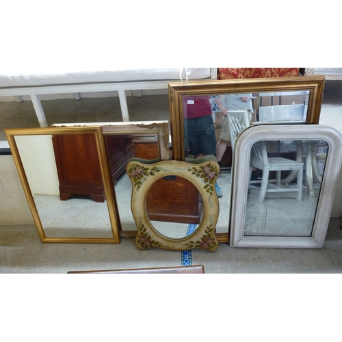 Lot 4         