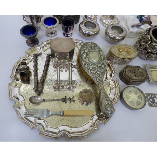 55 - Silver plate: to include a pepper mill&nbsp;